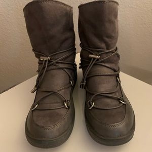 COPY - Grey Winter Booties